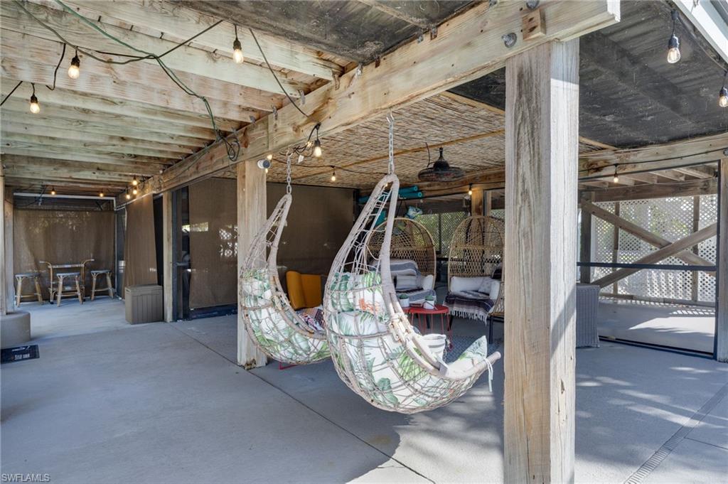 BELLE MEADE - Residential