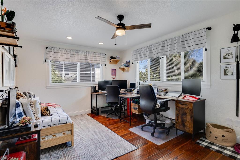 BELLE MEADE - Residential