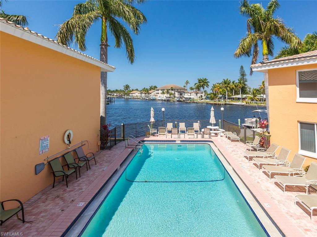 DIPLOMAT CONDO - Residential