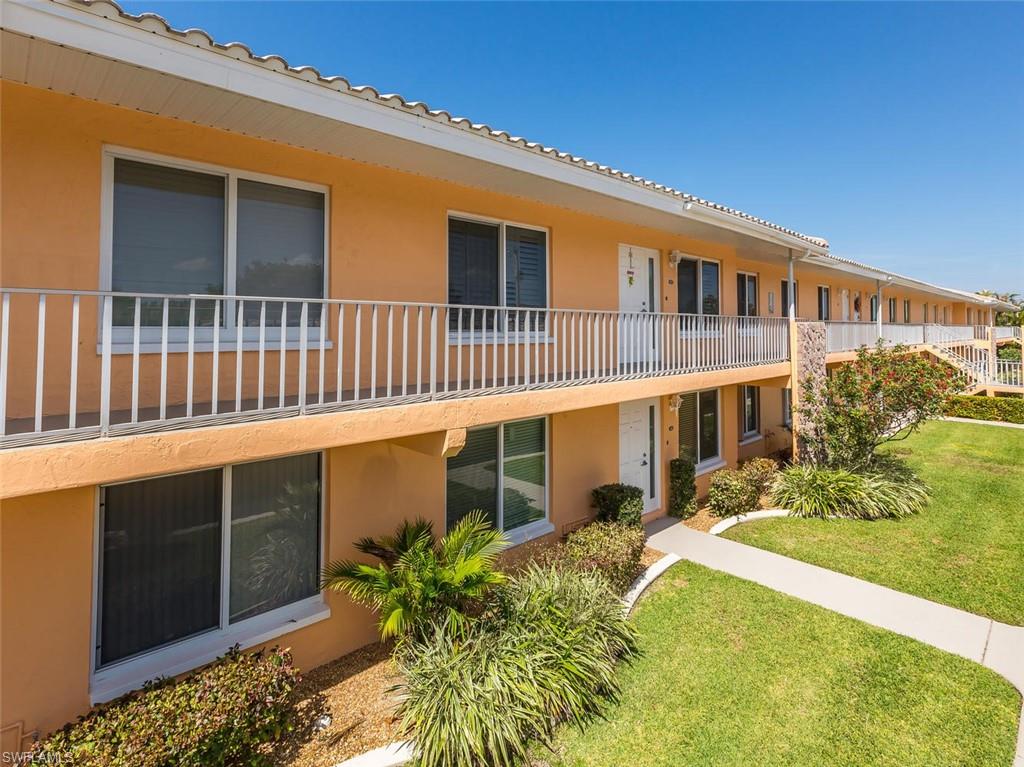 DIPLOMAT CONDO - Residential