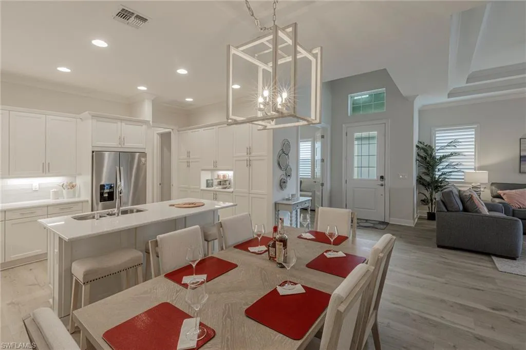 Naples, Florida 34113, United States, 2 Bedrooms Bedrooms, ,2 BathroomsBathrooms,Residential,Active,49209