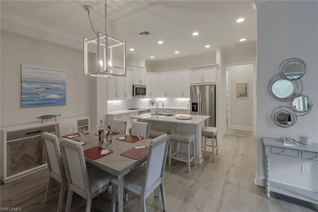 Naples, Florida 34113, United States, 2 Bedrooms Bedrooms, ,2 BathroomsBathrooms,Residential,Active,49209