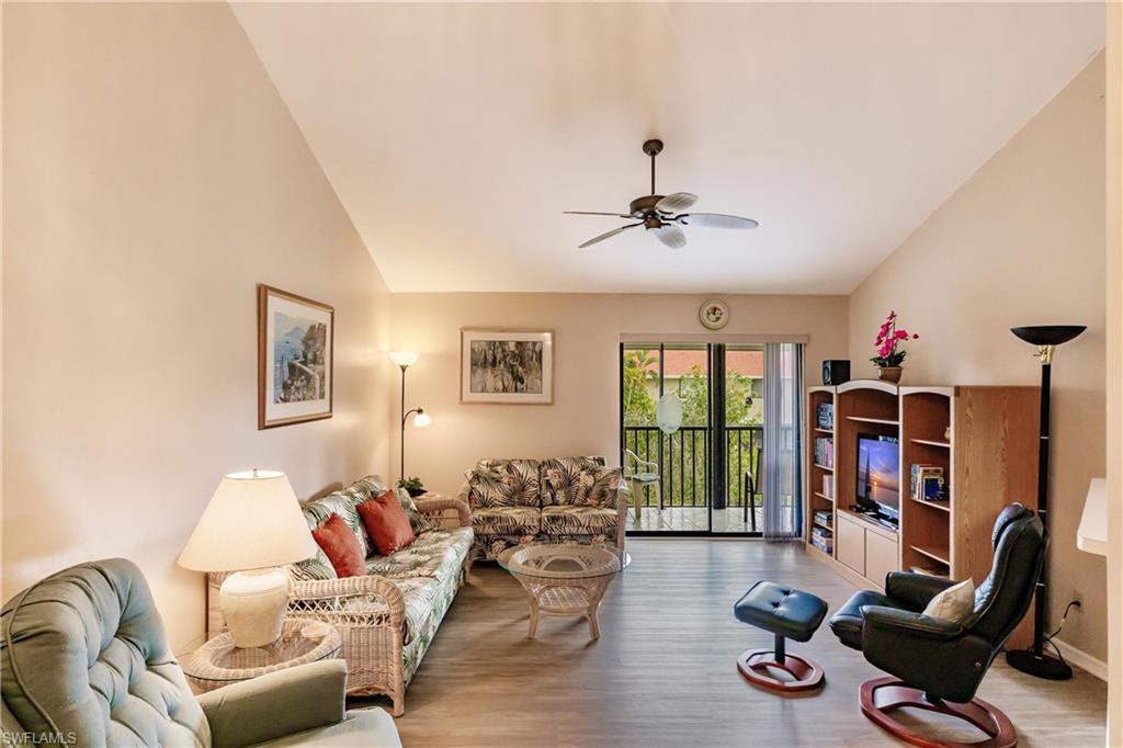 VILLAGES - Residential