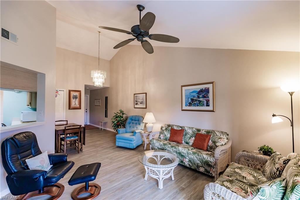 VILLAGES - Residential