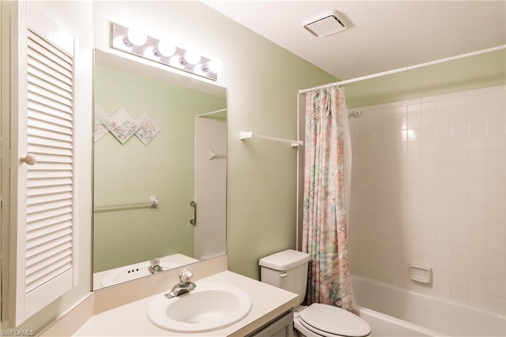 VILLAGES - Residential