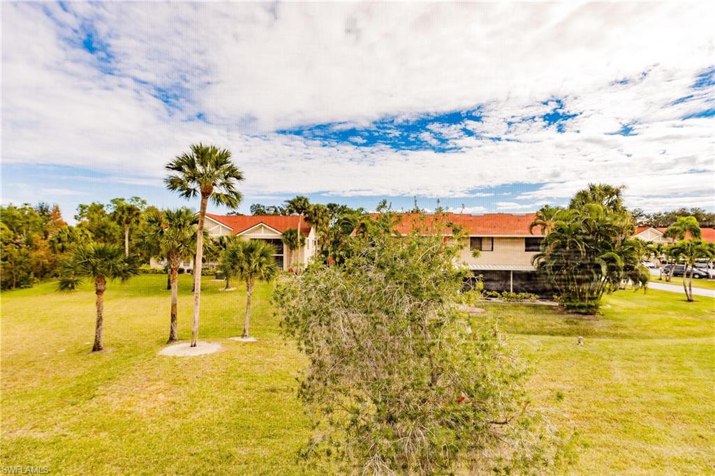 VILLAGES - Residential