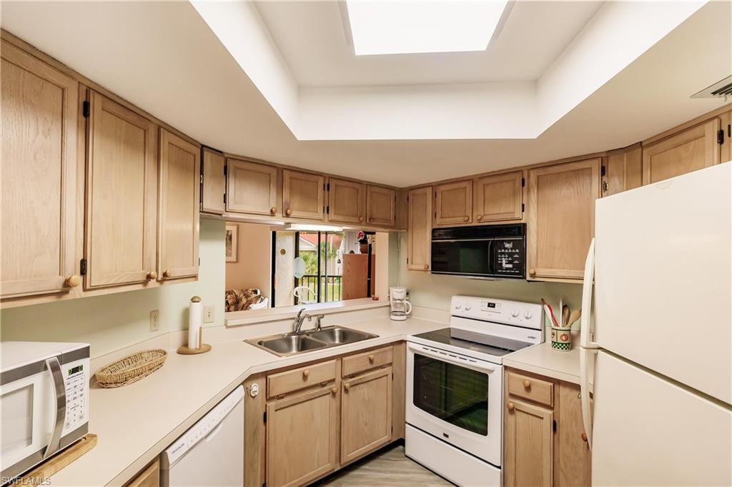 VILLAGES - Residential