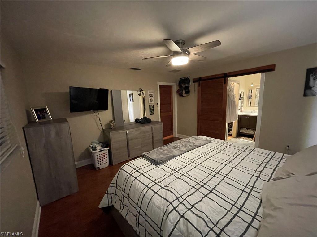 SAN CARLOS PARK - Residential