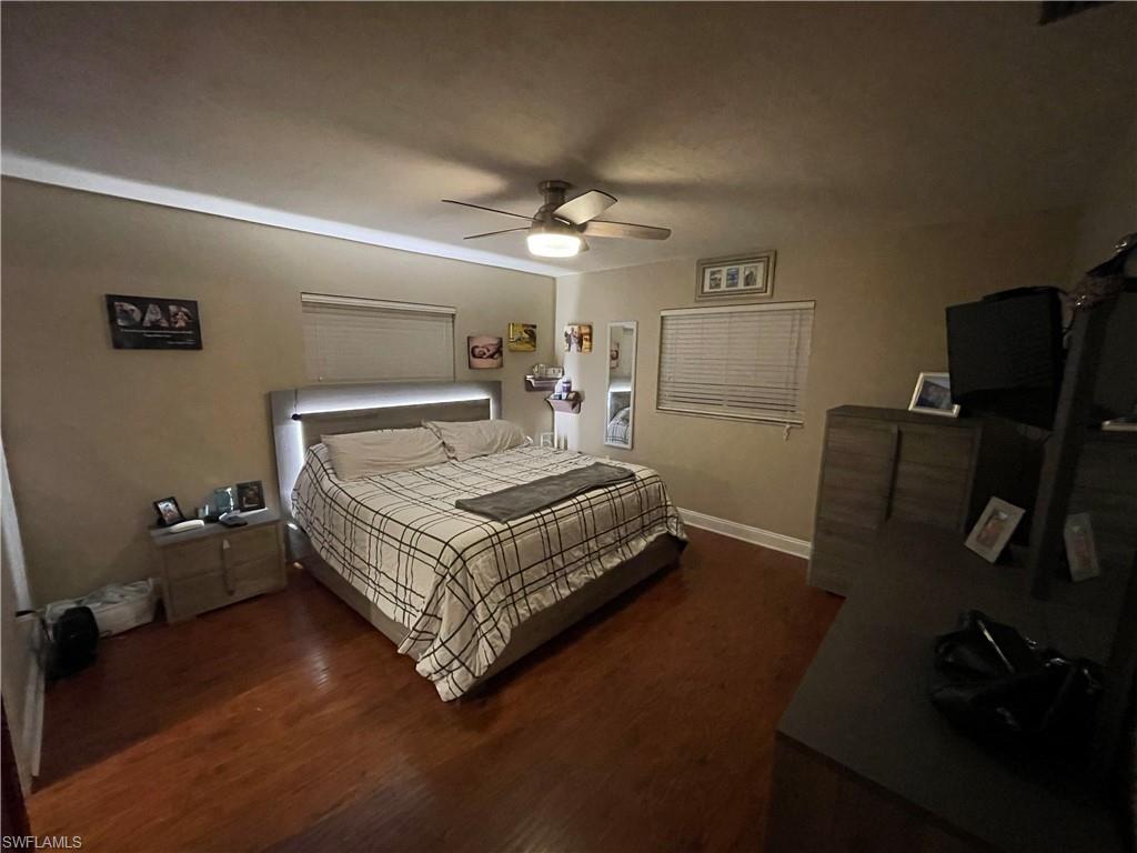 SAN CARLOS PARK - Residential