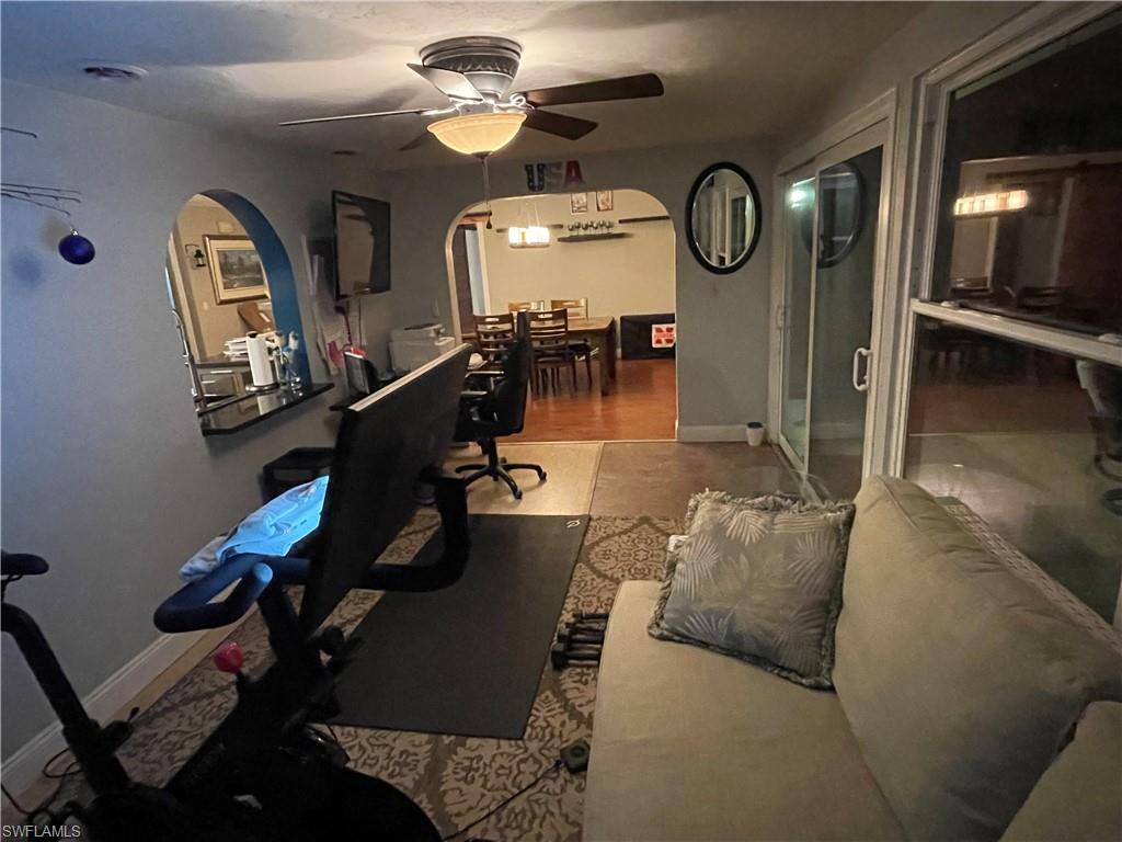 SAN CARLOS PARK - Residential