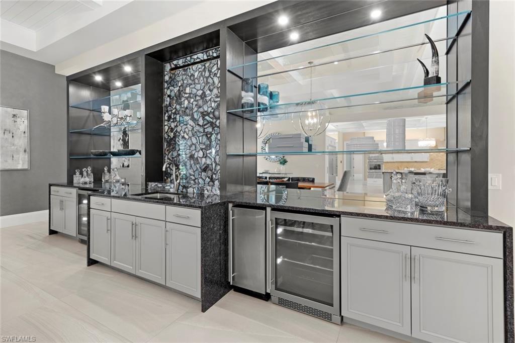 GRANDE ESTATES - Residential