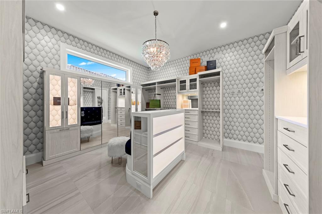 GRANDE ESTATES - Residential