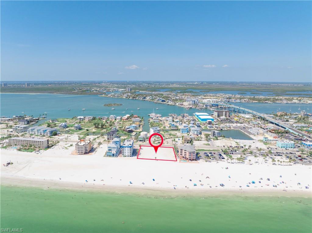800-802 Estero BLVD