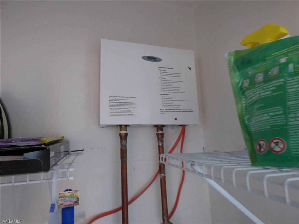 PINEWOOD CONDOMINIUM - Residential