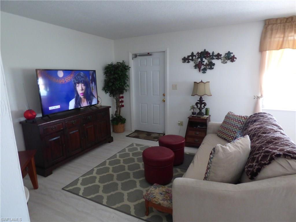 PINEWOOD CONDOMINIUM - Residential