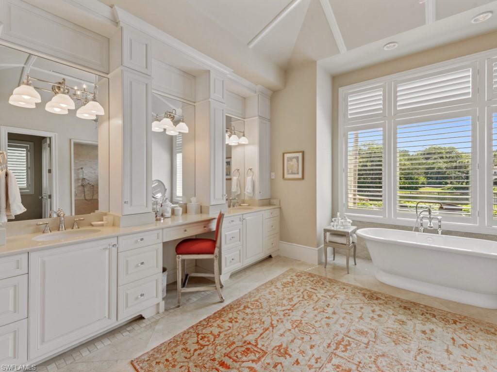 BAY COLONY SHORES - Residential