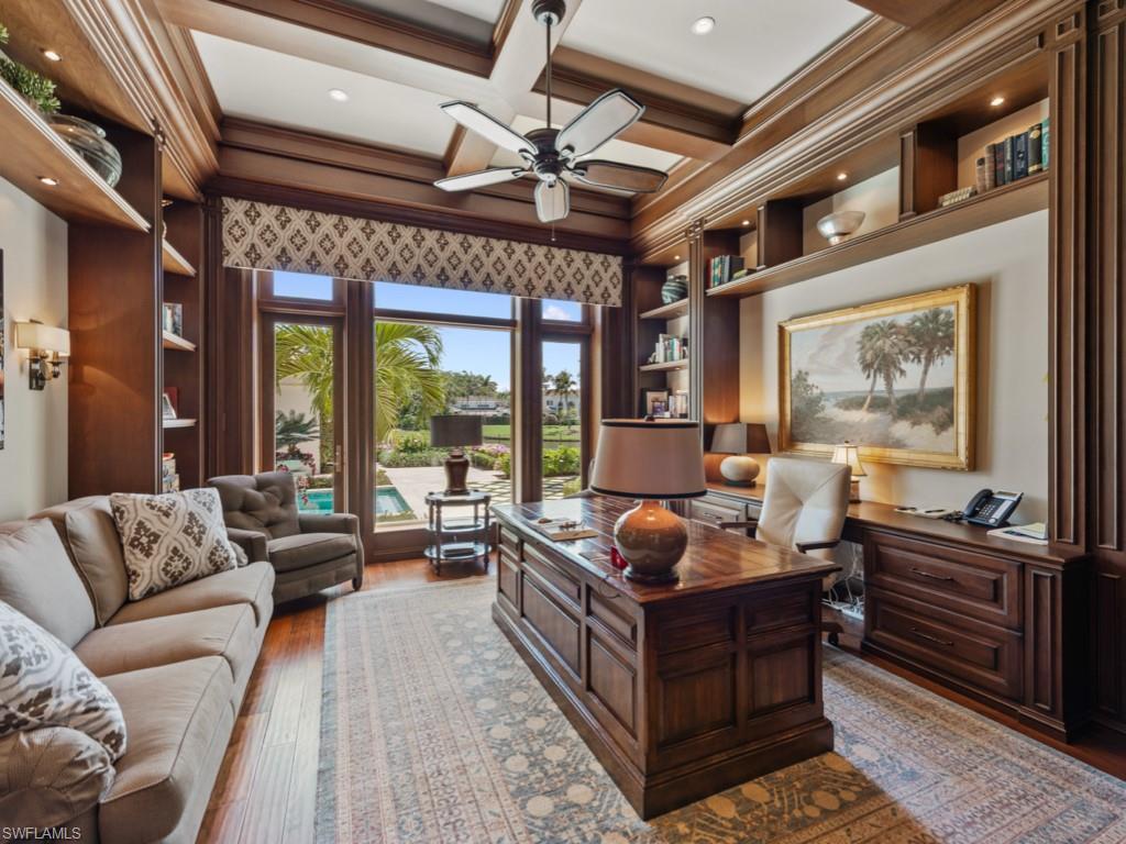 BAY COLONY SHORES - Residential