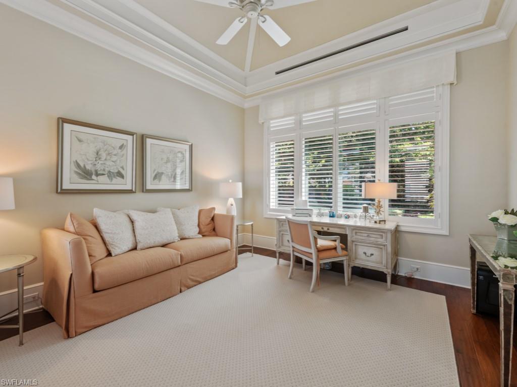 BAY COLONY SHORES - Residential