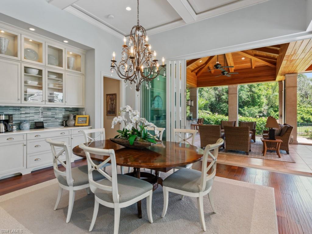 BAY COLONY SHORES - Residential