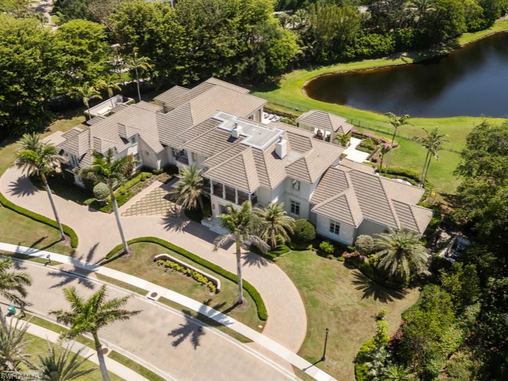 BAY COLONY SHORES - Residential