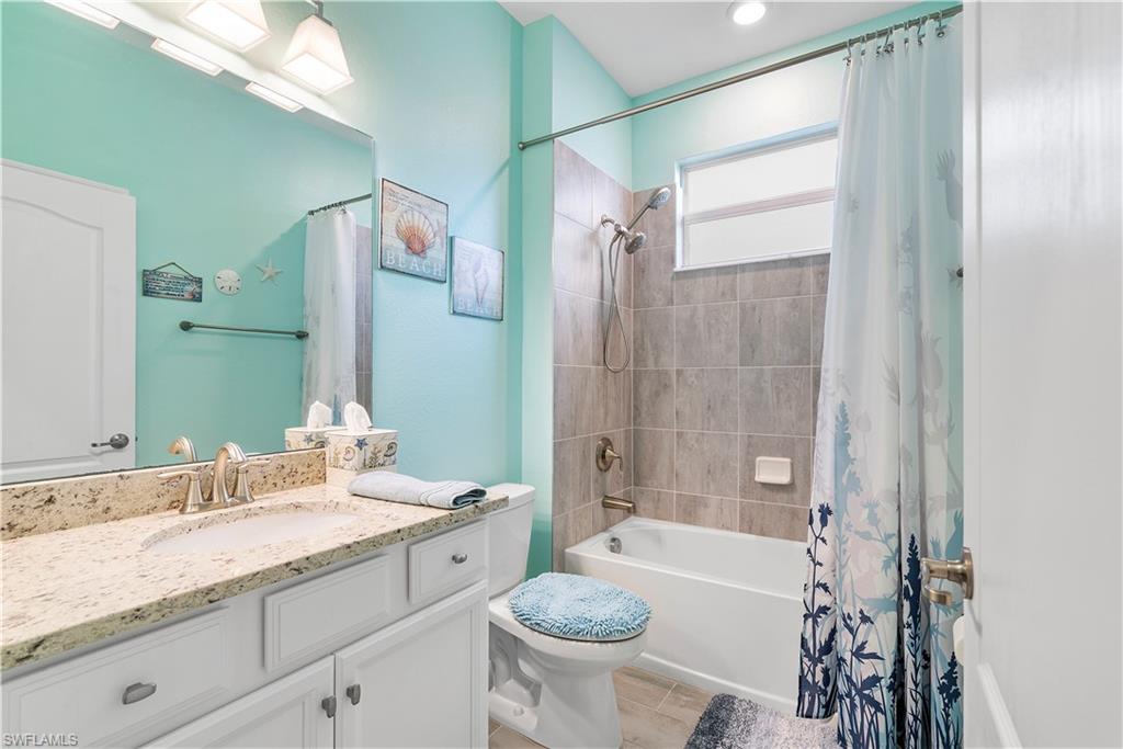 TRAILS EDGE - Residential Lease