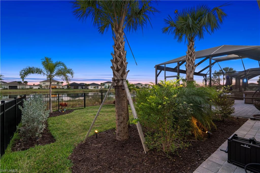 TRAILS EDGE - Residential Lease