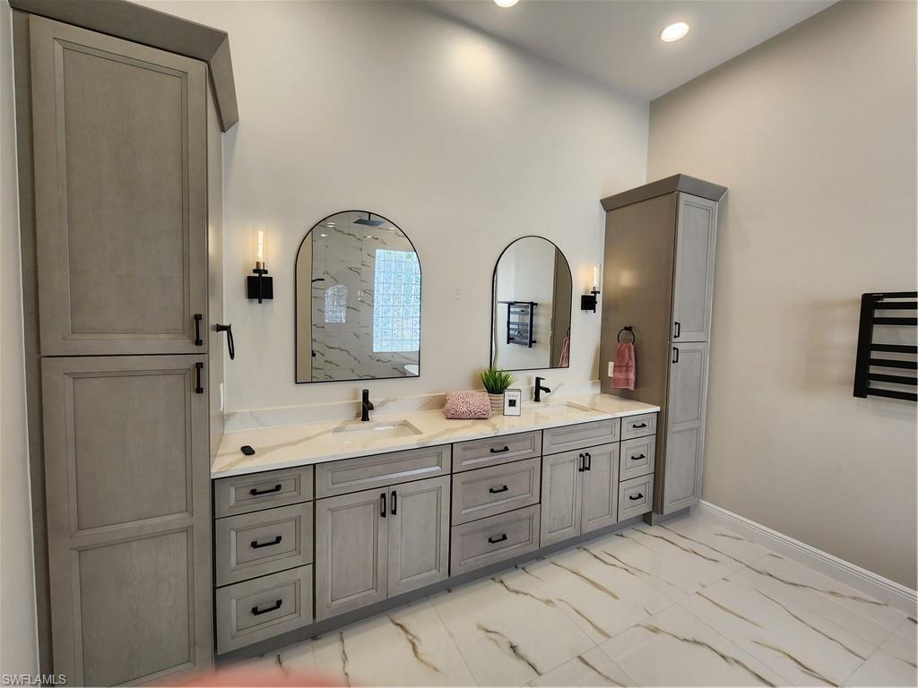 COTTAGES AT PELICAN LANDING - Residential