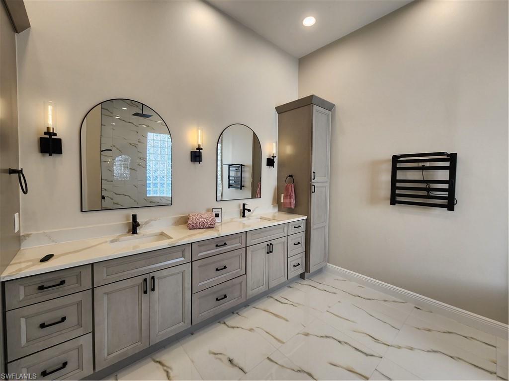 COTTAGES AT PELICAN LANDING - Residential