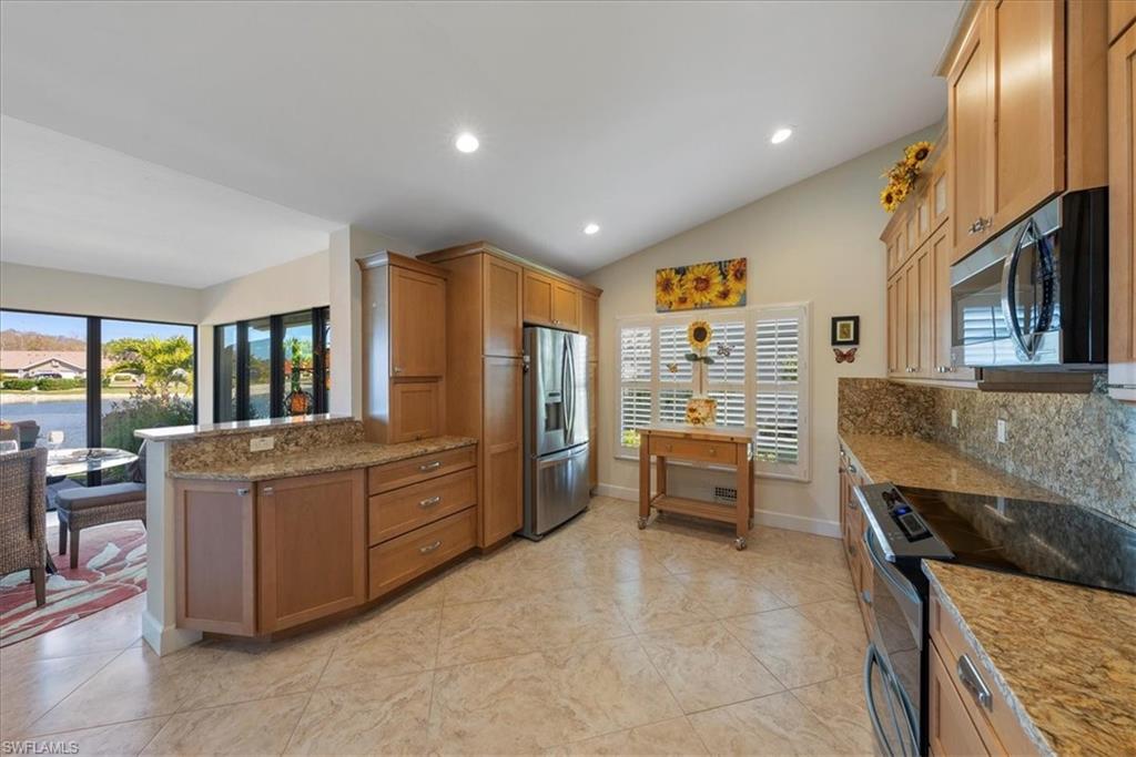 SINGLE FAMILY VILLAGE - Residential