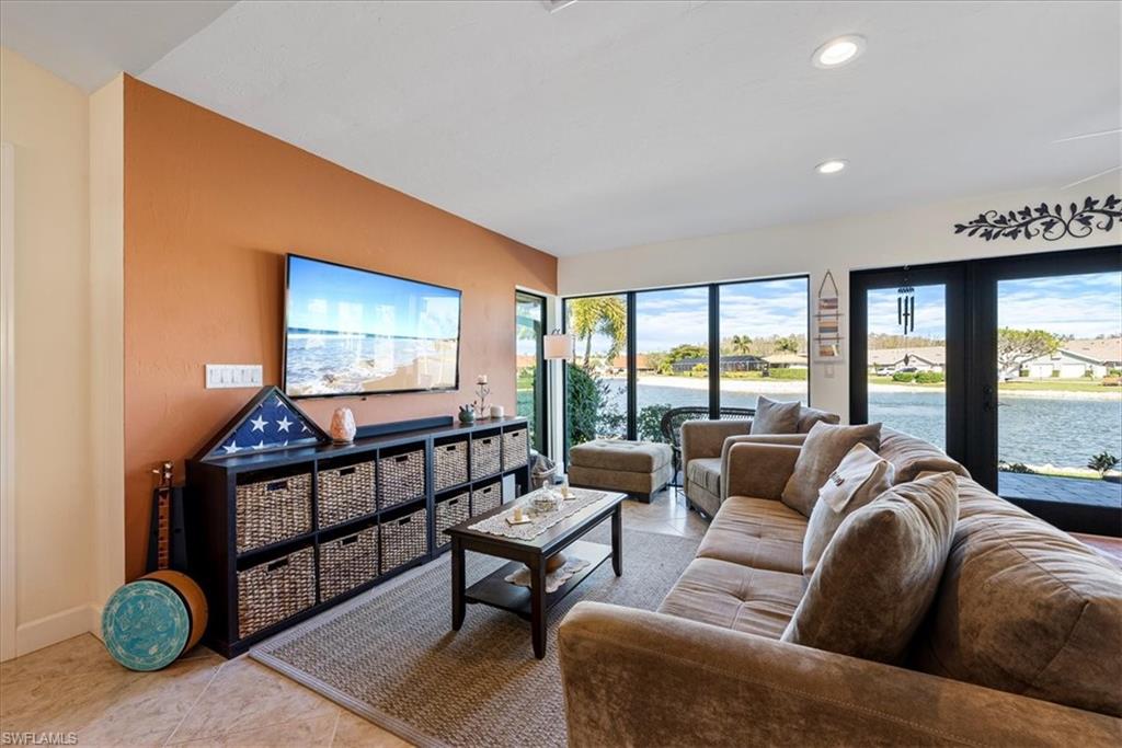 SINGLE FAMILY VILLAGE - Residential