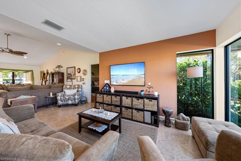 SINGLE FAMILY VILLAGE - Residential