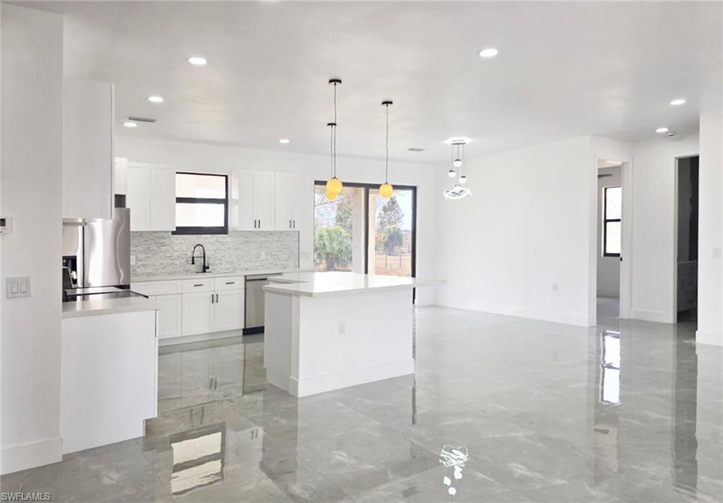 MONTURA RANCH ESTATES - Residential