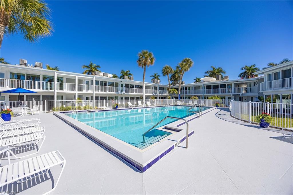 HARBOUR LIGHTS - Residential