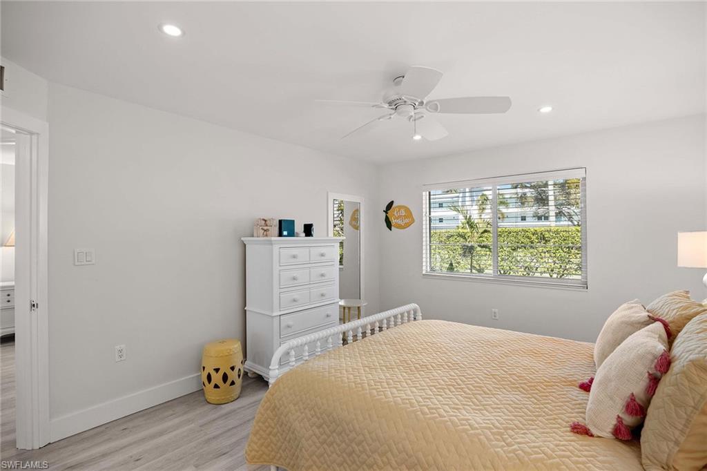 HARBOUR LIGHTS - Residential