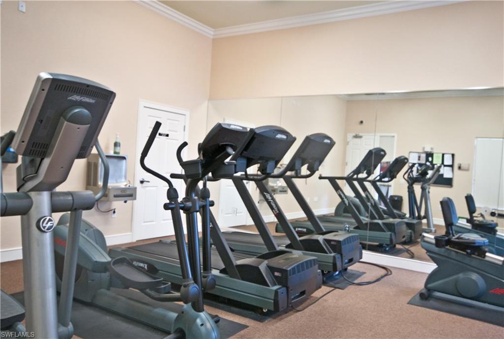 KEY ROYAL CONDOMINIUMS - Residential