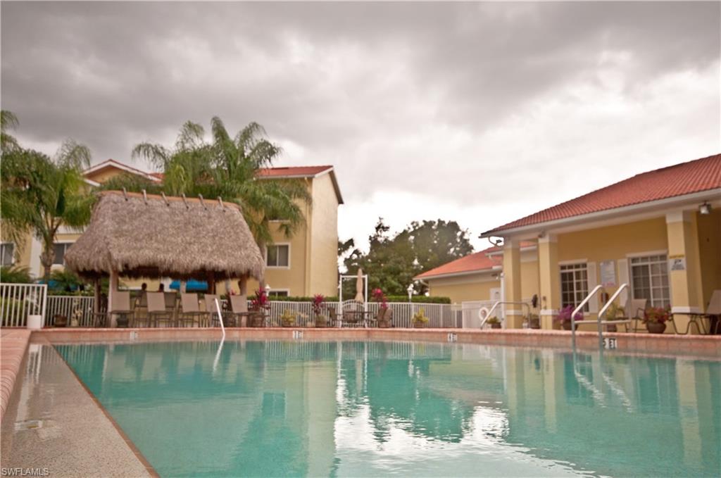 KEY ROYAL CONDOMINIUMS - Residential