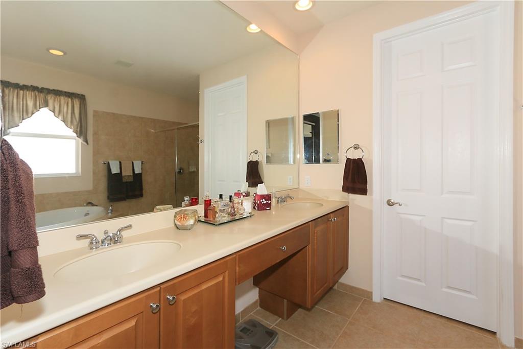 SANCTUARY POINTE - Residential