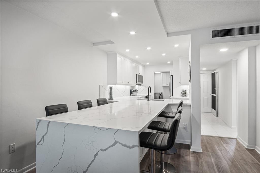 CASA BONITA GRANDE - Residential