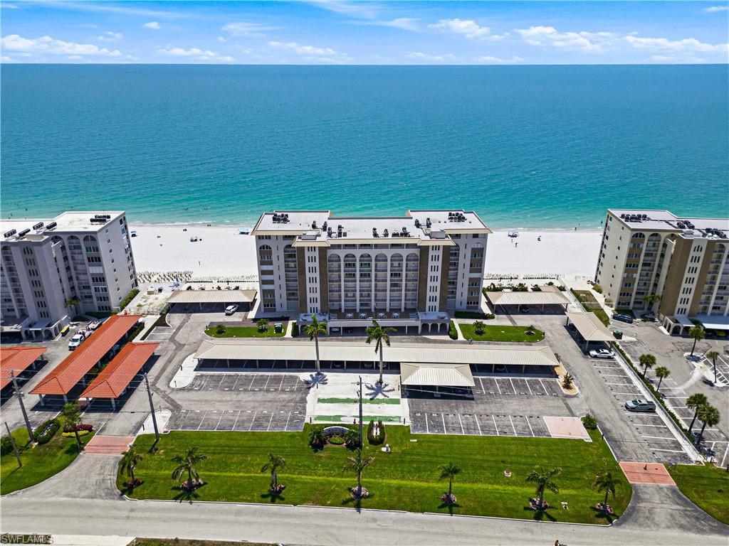 CASA BONITA GRANDE - Residential