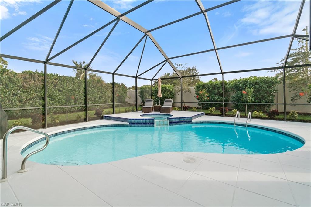 VANDERBILT LAKES - Residential