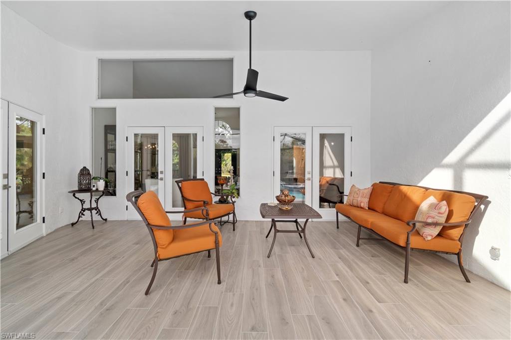 VANDERBILT LAKES - Residential