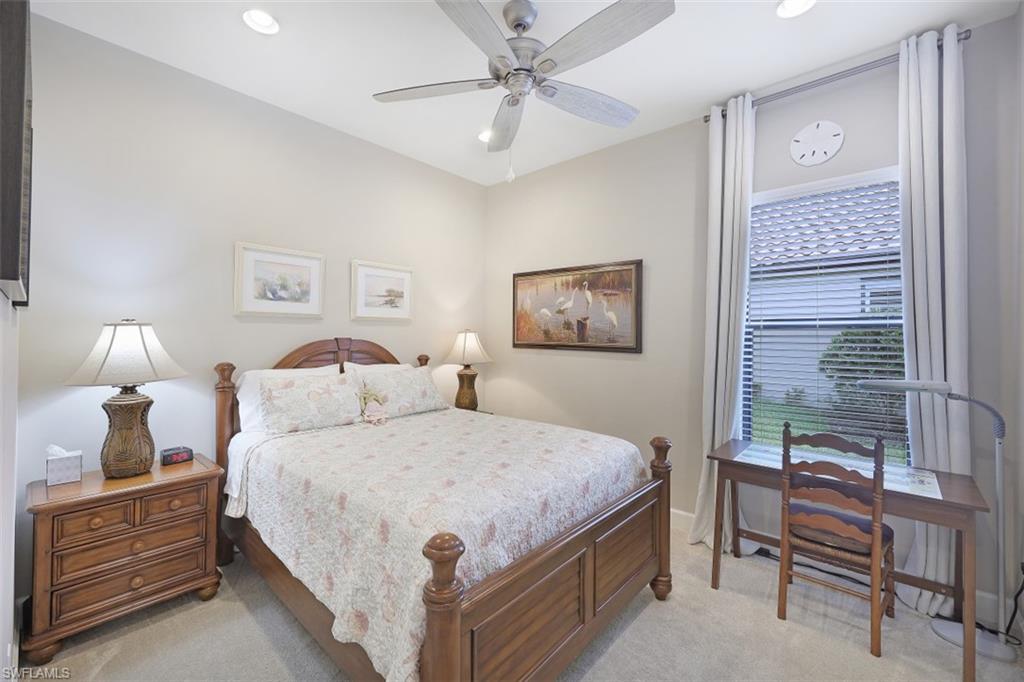 ESTERO POINTE - Residential