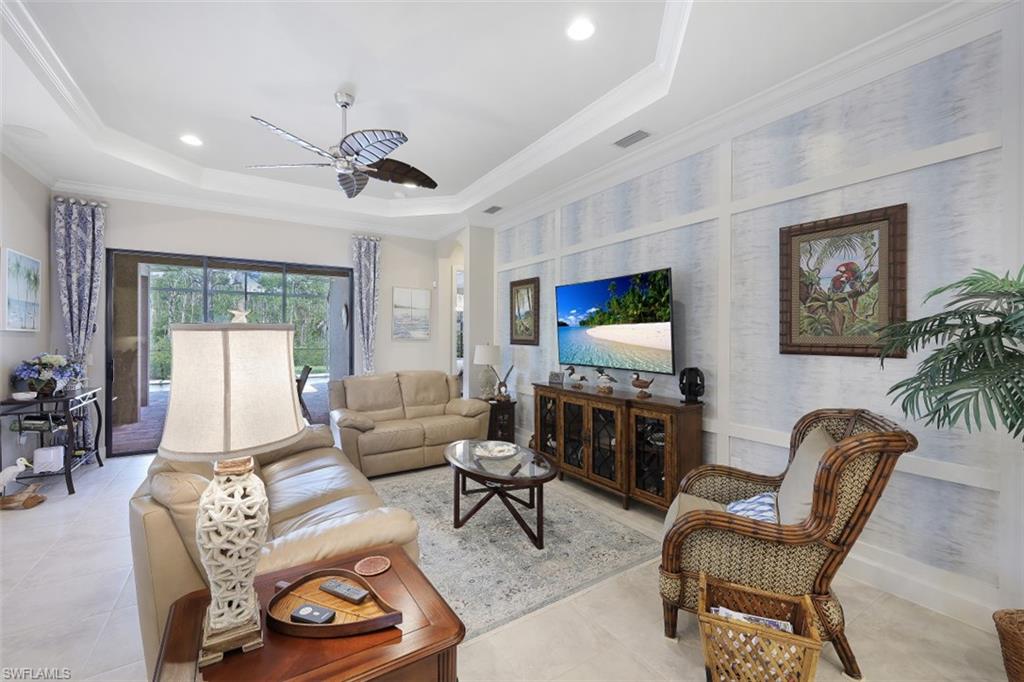ESTERO POINTE - Residential