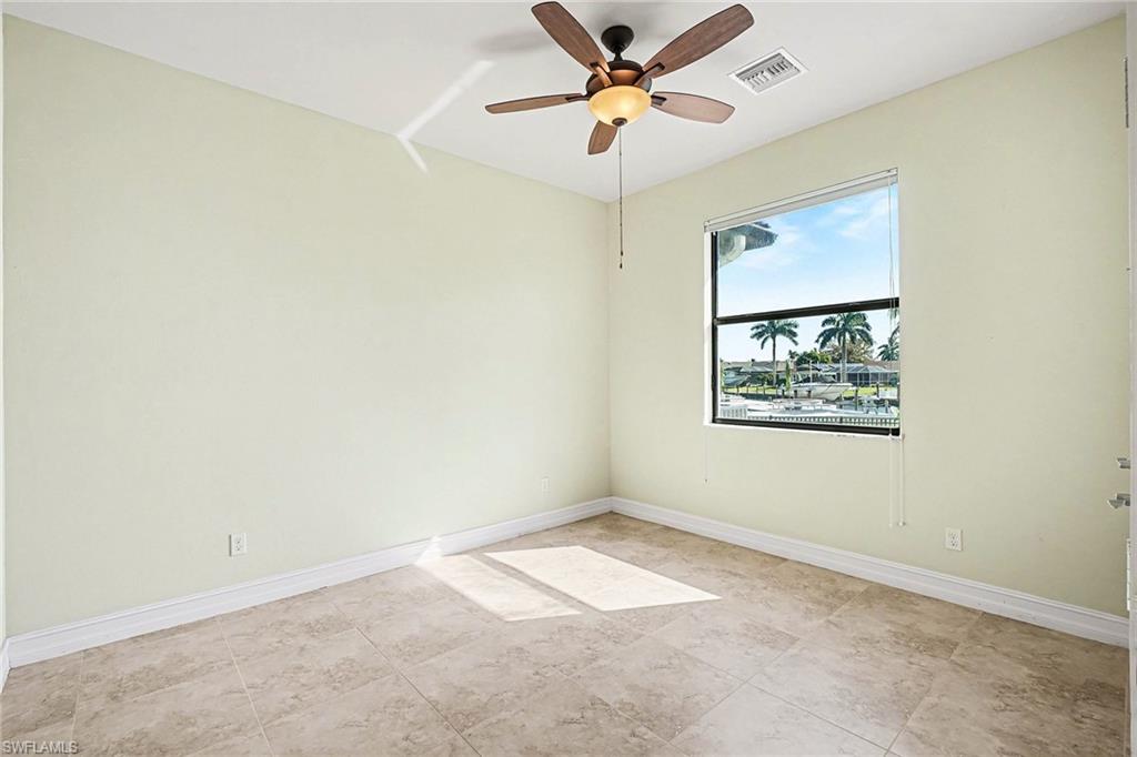 TOWN AND RIVER - Residential