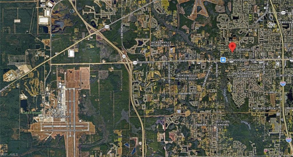 UPTOWN CENTER - Land