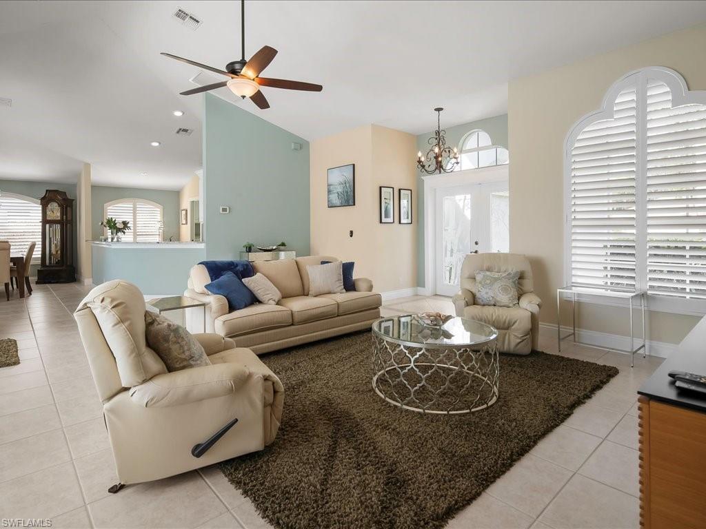 BRIARWOOD - Residential Lease