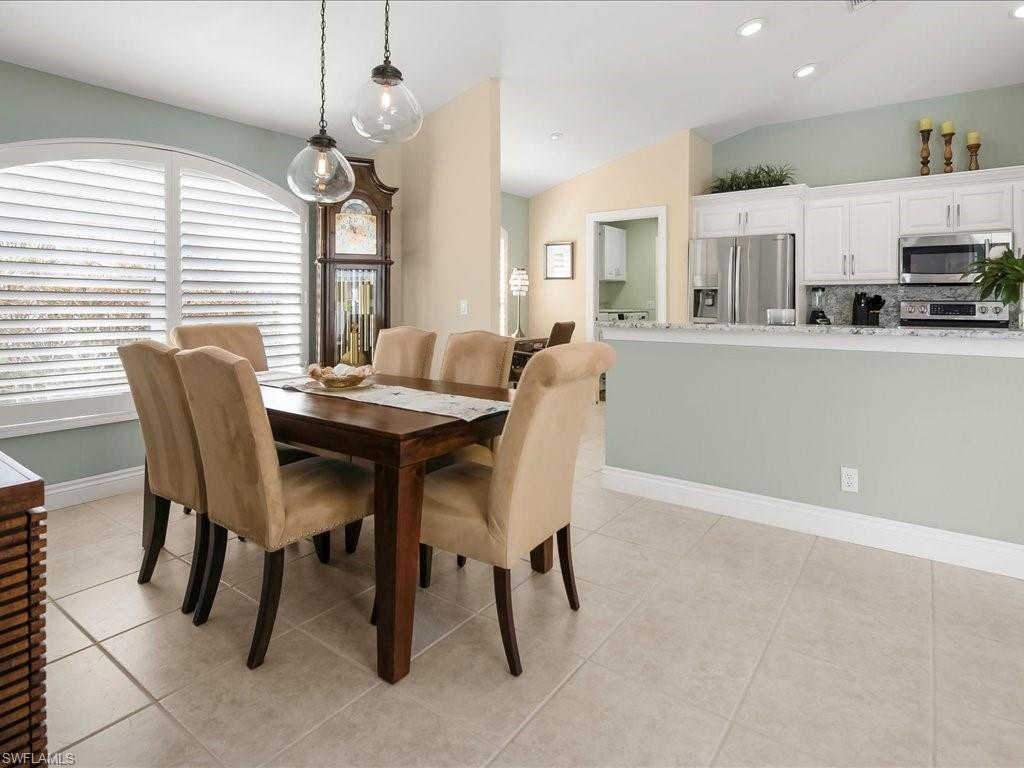 BRIARWOOD - Residential Lease