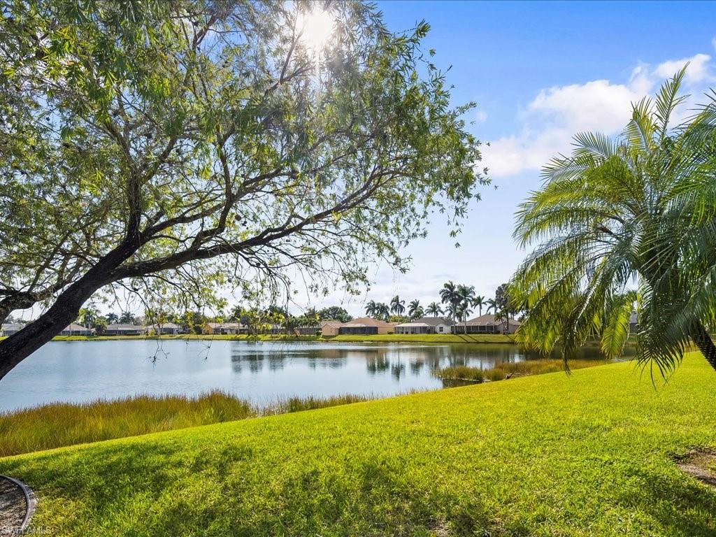 BRIARWOOD - Residential Lease