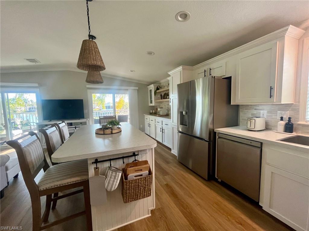 SILVER LAKES - Residential