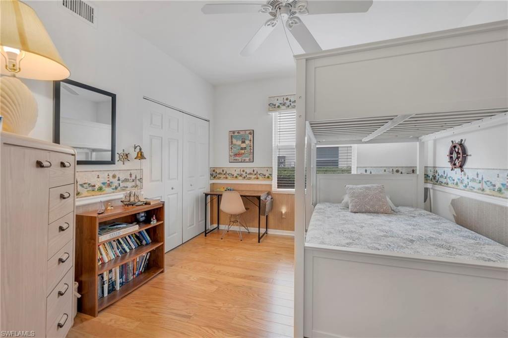 CROWN POINTE SHORES - Residential